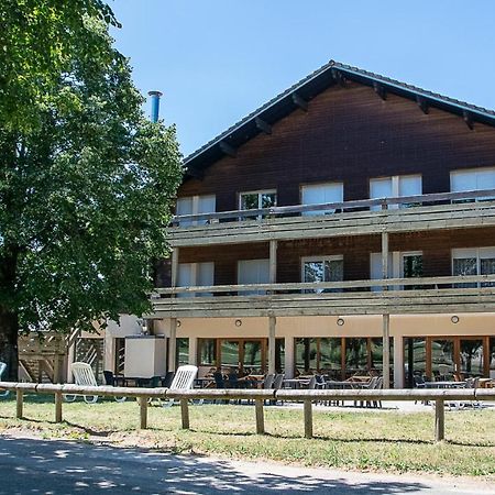 Hotel Vacanceole - Chalet Les Crozats Lons-le-Saunier Zewnętrze zdjęcie