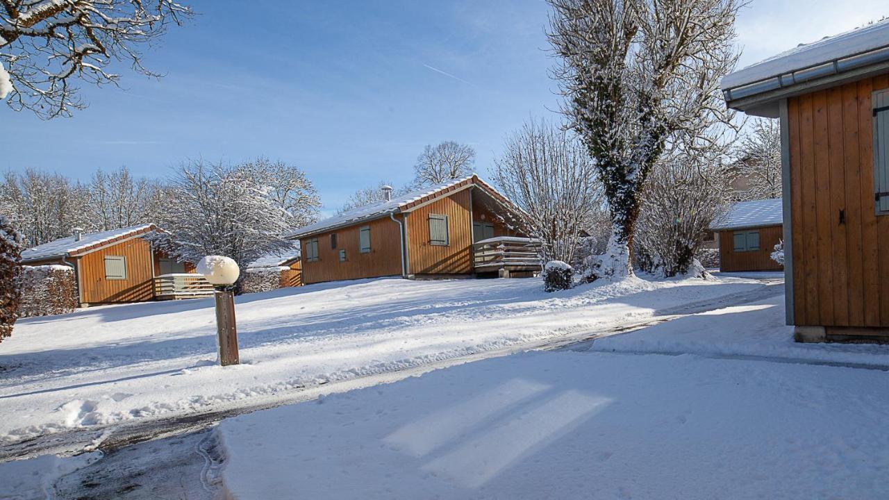 Hotel Vacanceole - Chalet Les Crozats Lons-le-Saunier Zewnętrze zdjęcie