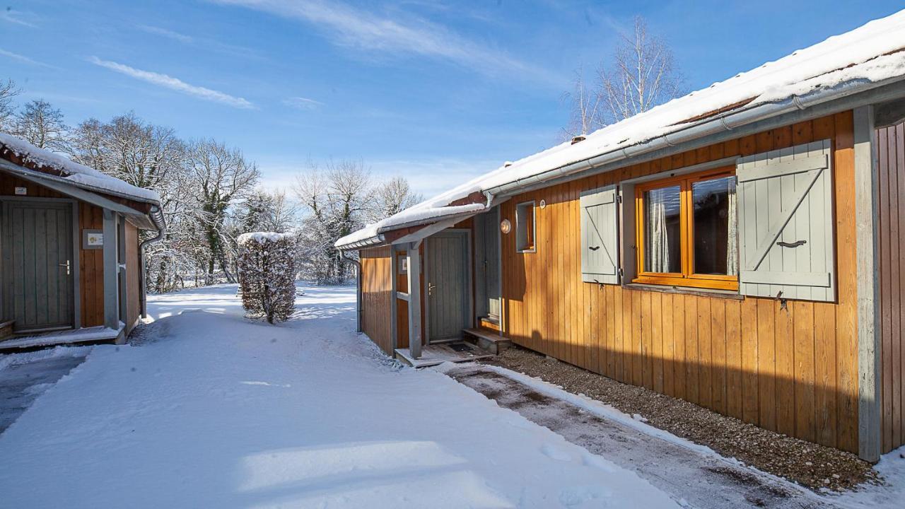 Hotel Vacanceole - Chalet Les Crozats Lons-le-Saunier Zewnętrze zdjęcie